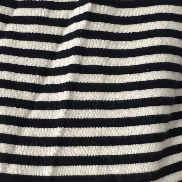 H&M stripped turtleneck - Picture 5 of 10